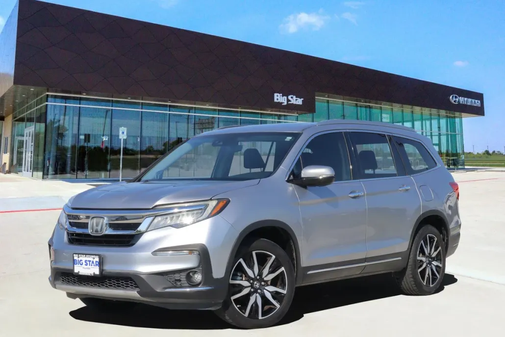 2019 Honda Pilot Elite photo 1