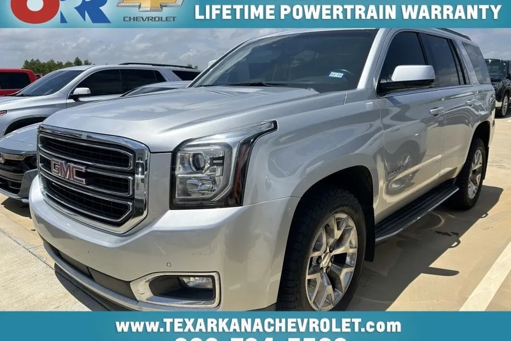 2017 Gmc Yukon SLT photo 1