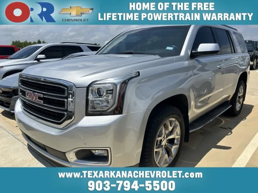 2017 Gmc Yukon SLT photo 1