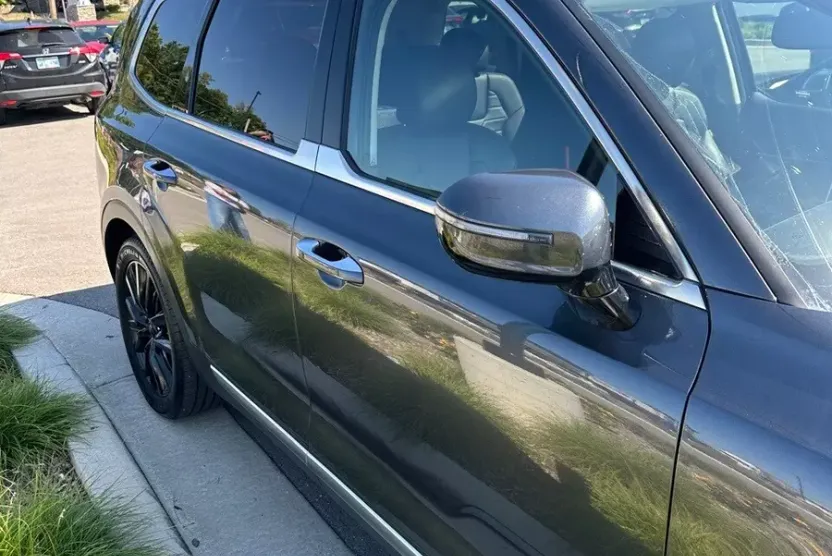2020 Kia Telluride SX photo 1