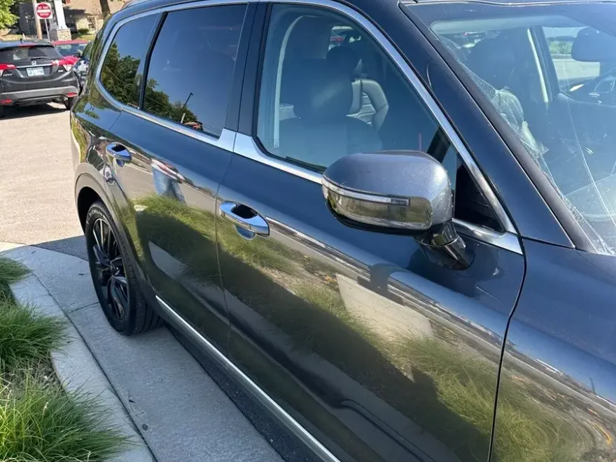 2020 Kia Telluride SX photo 1