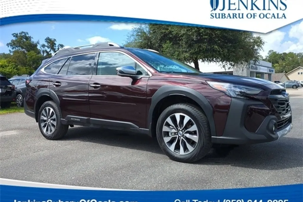 2025 Subaru Outback Touring photo 1