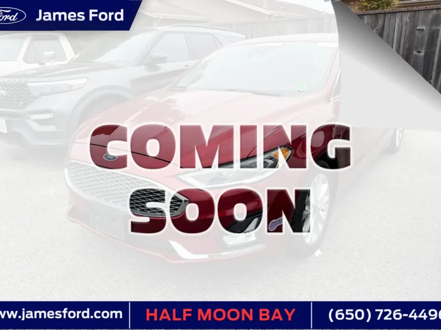 2019 Ford Fusion Energi Titanium photo 1