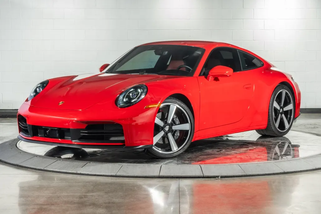 2025 Porsche 911 Coupe photo 1