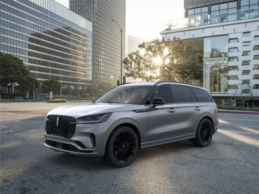 2025 Lincoln Aviator Reserve photo 1