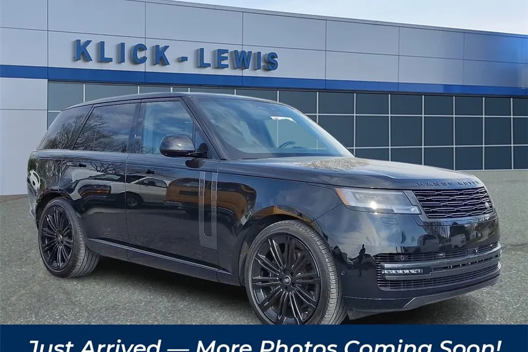 2024 Land Rover Range Rover SE photo 1