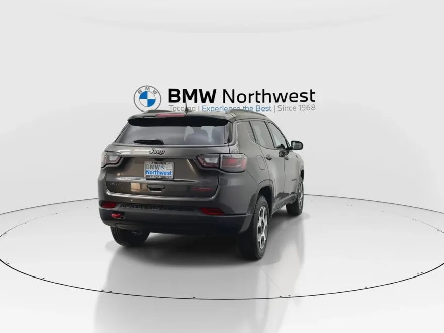 2022 Jeep Compass Trailhawk photo 1