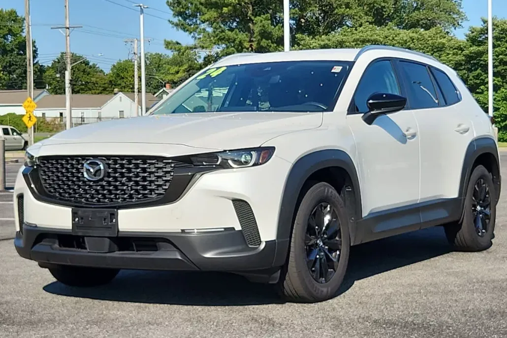 2024 Mazda CX-50 2.5 S Preferred photo 1