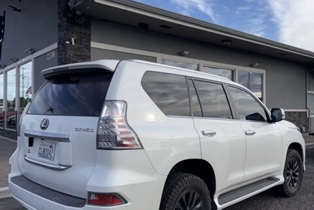 2022 Lexus GX 460 photo 1