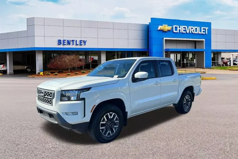 2023 Nissan Frontier SV photo 1