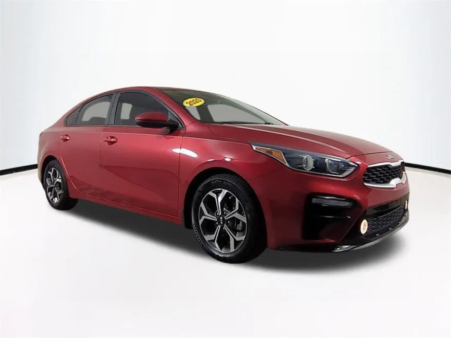 2020 Kia Forte LXS photo 1