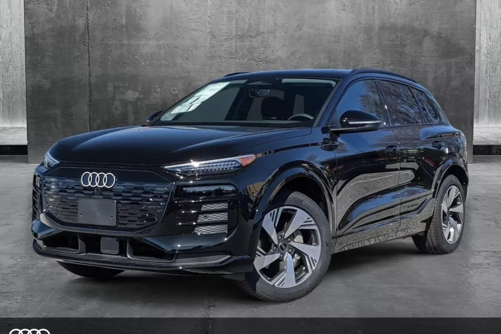 2025 Audi Q6 E-tron Premium Plus photo 1