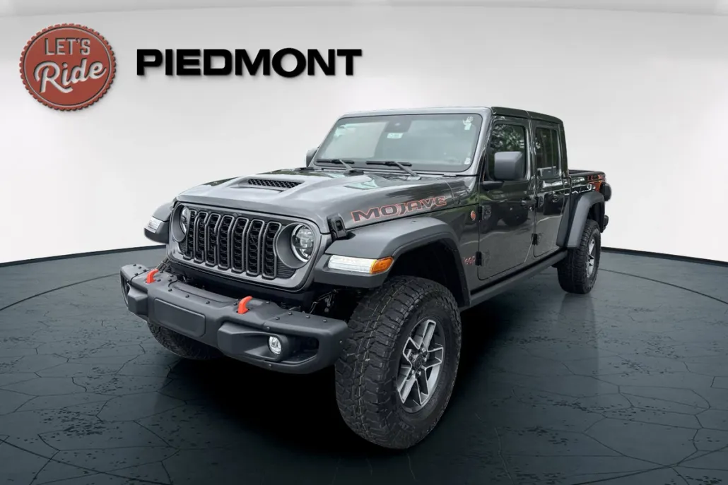 2025 Jeep Gladiator Mojave photo 1
