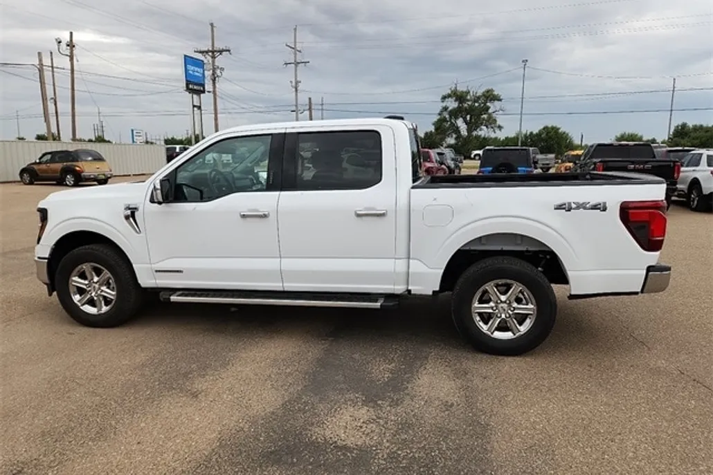 2024 Ford F-150 XLT photo 1