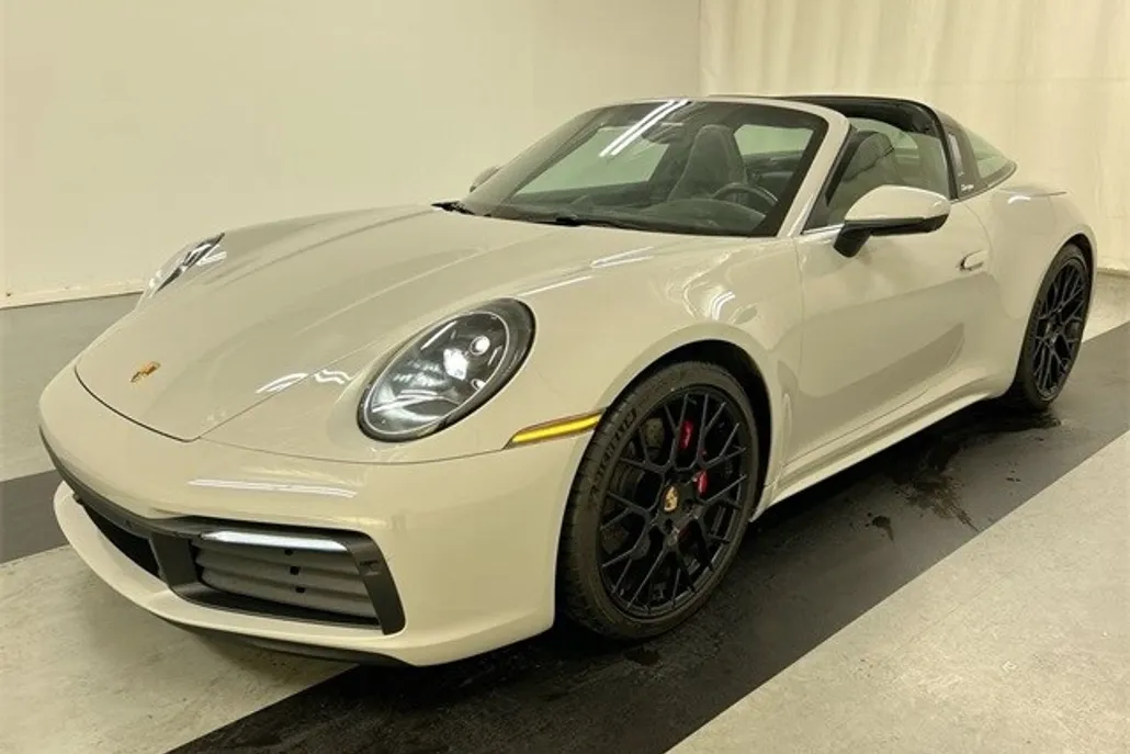 2023 Porsche 911 Targa 4S photo 1