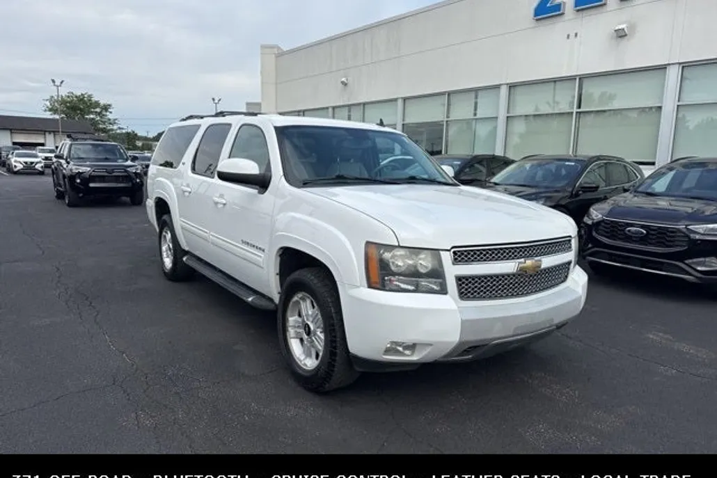 2010 Chevrolet Suburban 1500 LT Z71 photo 1