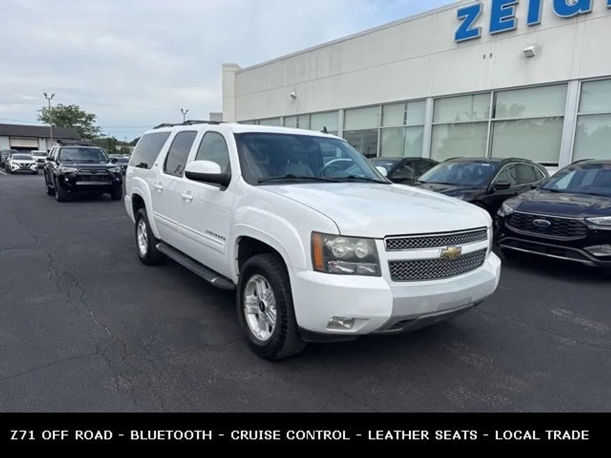 2010 Chevrolet Suburban 1500 LT Z71 photo 1