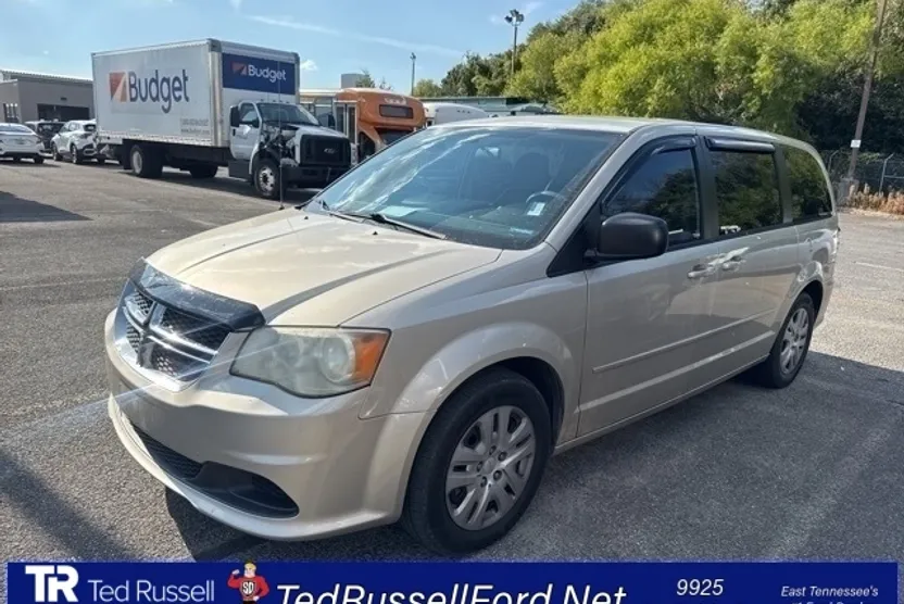 2014 Dodge Grand Caravan SE photo 1