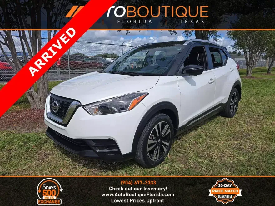 2019 Nissan Kicks SR photo 1
