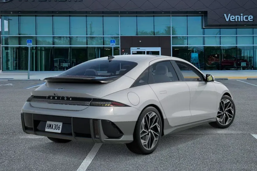 2025 Hyundai Ioniq 6 Limited photo 1