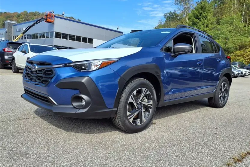 2025 Subaru Crosstrek Premium photo 1