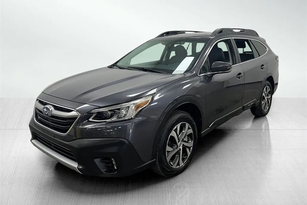 2022 Subaru Outback Limited photo 1