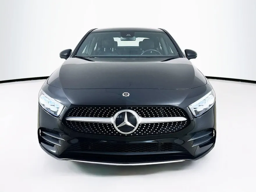 2022 Mercedes Benz A 220 4MATIC photo 1