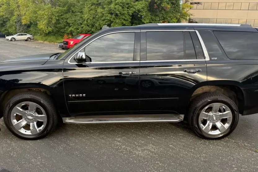 2015 Chevrolet Tahoe LTZ photo 1