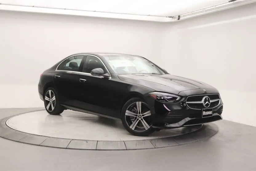 2025 Mercedes Benz C 300 photo 1