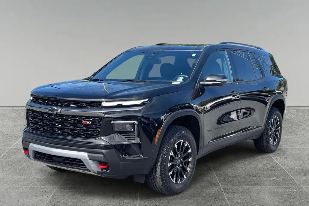 2024 Chevrolet Traverse Z71 photo 1