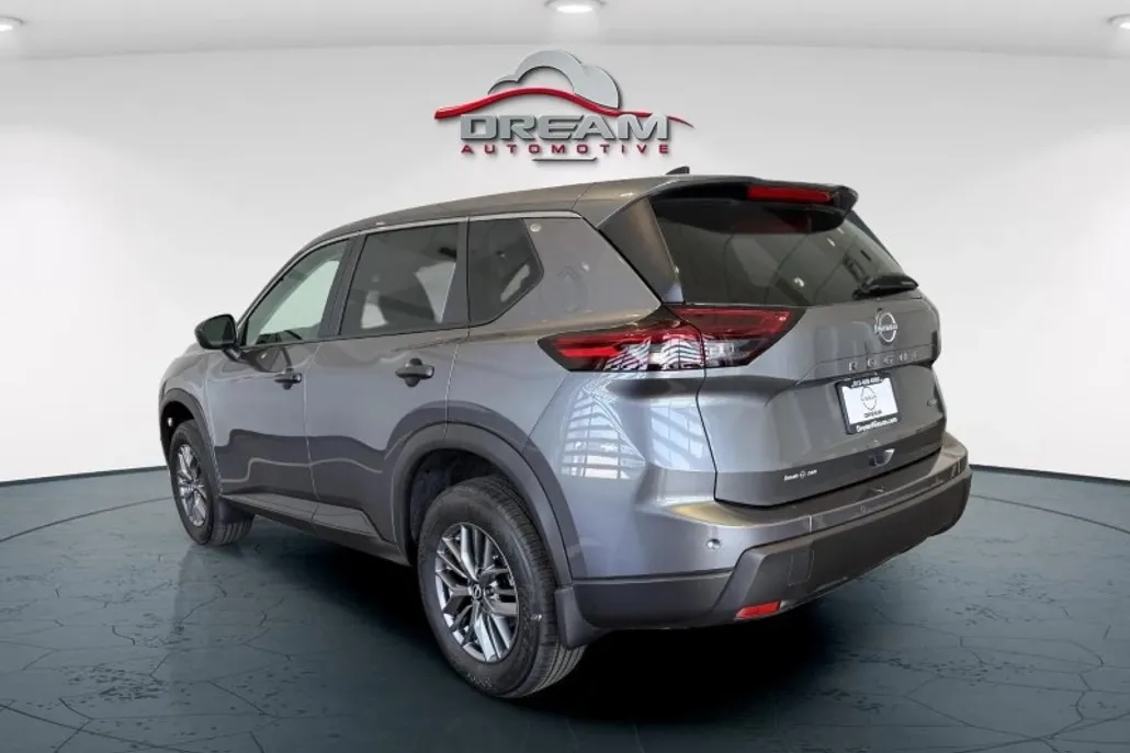 2026 Nissan Rogue S photo 1