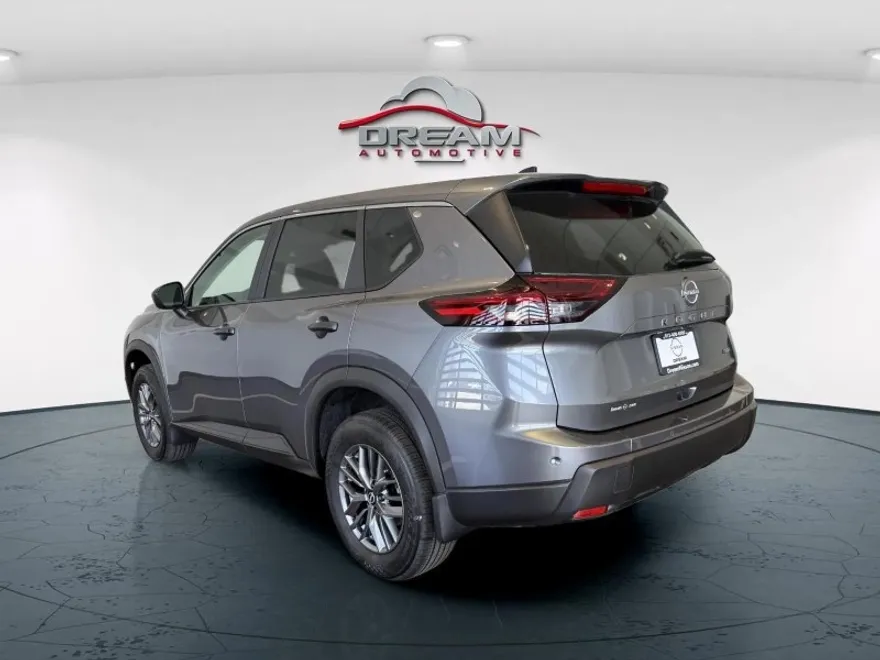 2026 Nissan Rogue S photo 1