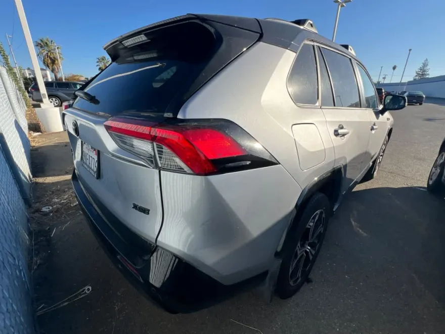 2024 Toyota RAV4 Prime XSE Premium photo 1