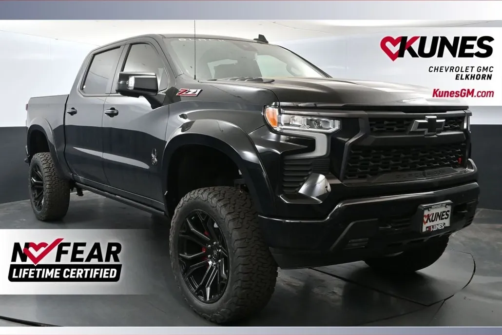 2025 Chevrolet Silverado 1500 RST photo 1
