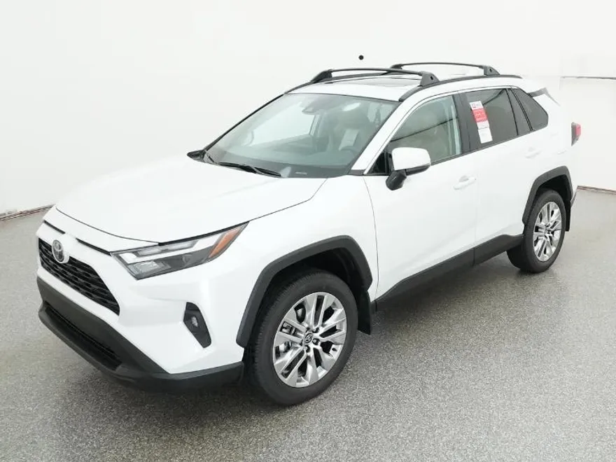 2025 Toyota RAV4 XLE Premium photo 1