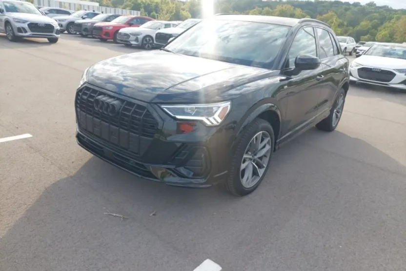 2025 Audi Q3 Premium S line photo 1