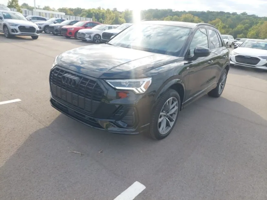 2025 Audi Q3 Premium S line photo 1