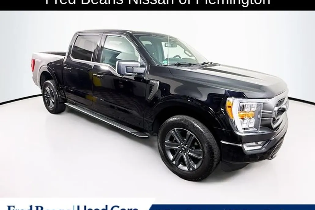 2023 Ford F-150 XLT photo 1