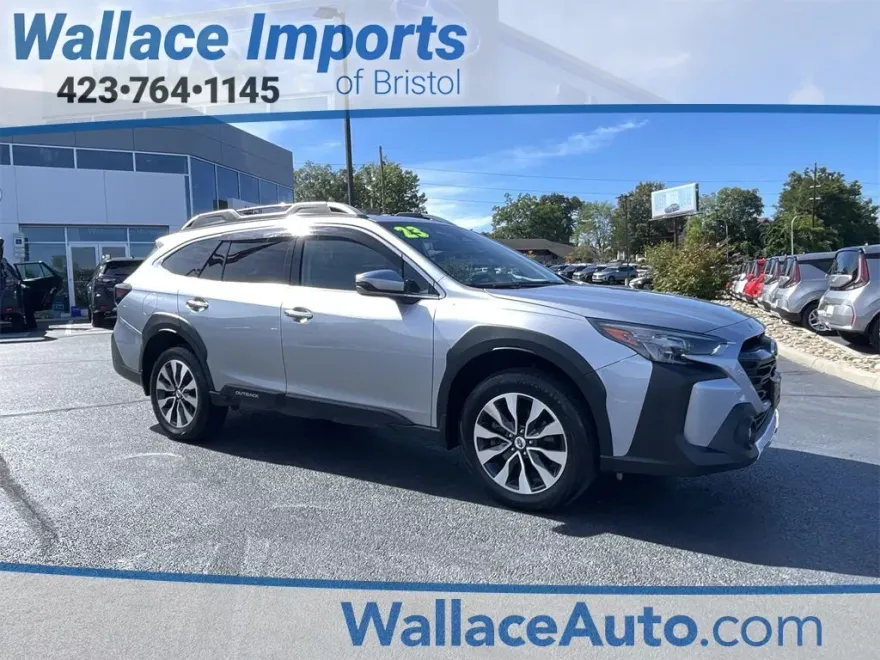 2023 Subaru Outback Touring XT photo 1