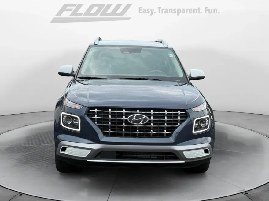 2024 Hyundai Venue Limited photo 1