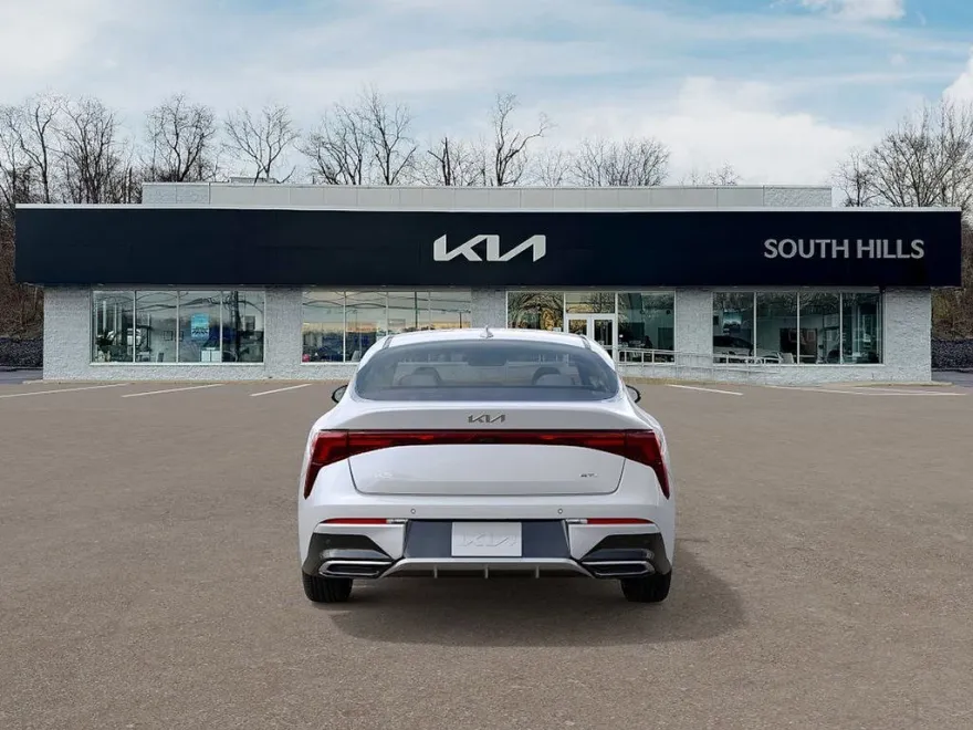 2026 Kia K5 GT-Line photo 1