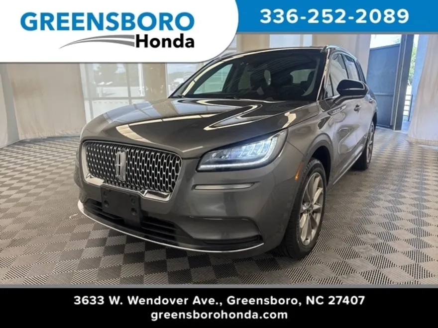 2022 Lincoln Corsair Standard photo 1