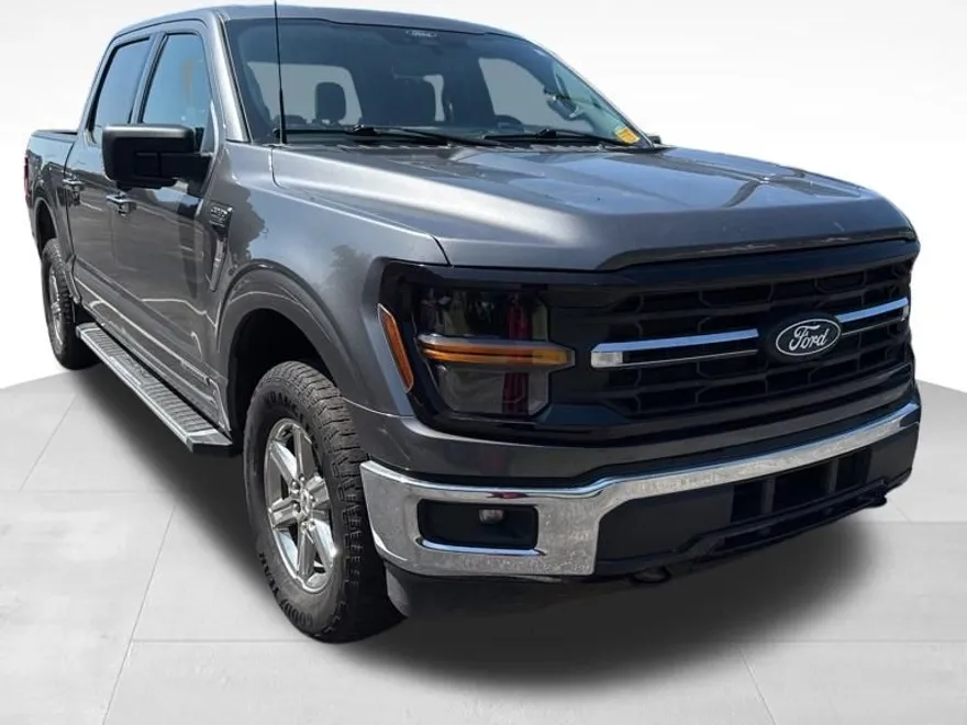 2024 Ford F-150 XLT photo 1