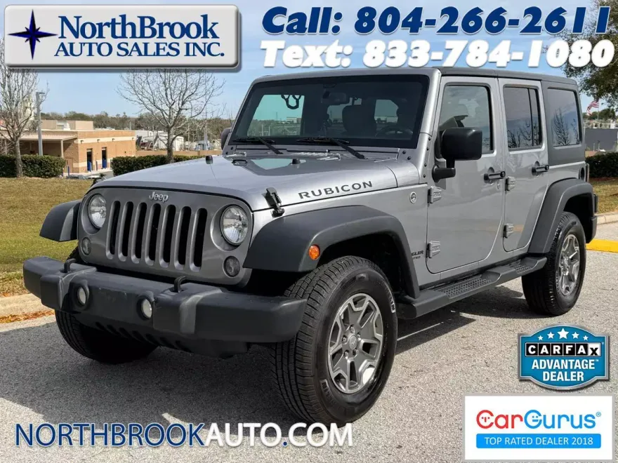 2015 Jeep Wrangler Unlimited Rubicon photo 1