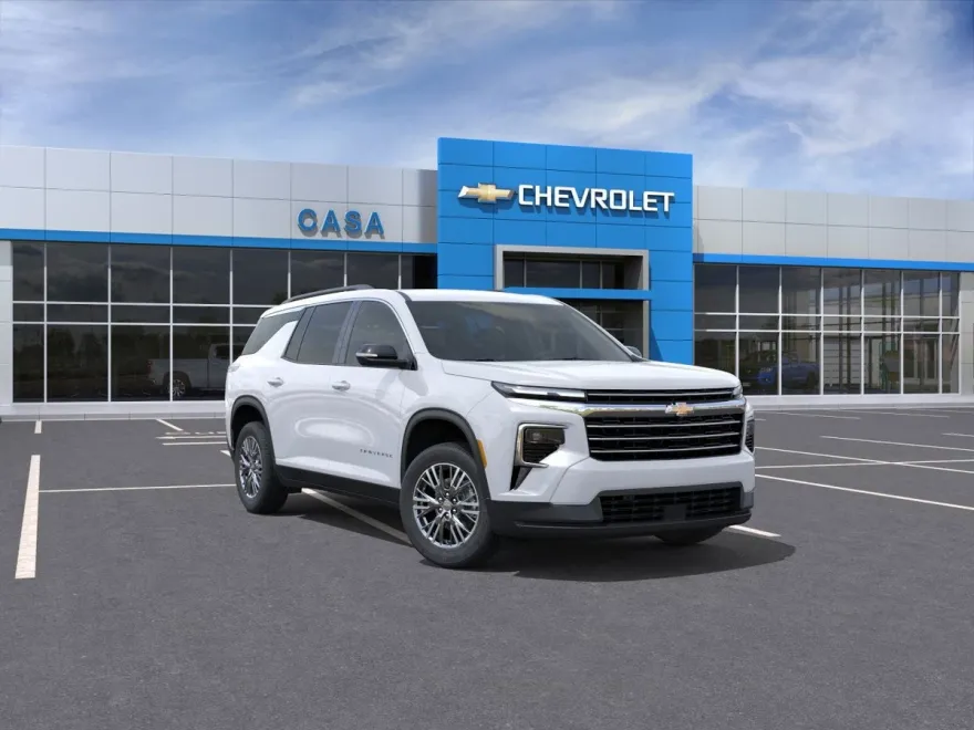 2025 Chevrolet Traverse photo 1