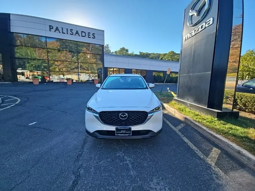 2023 Mazda CX-5 2.5 S Preferred photo 1