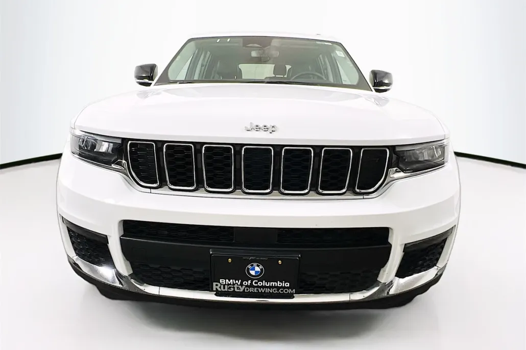 2023 Jeep Grand Cherokee Limited photo 1
