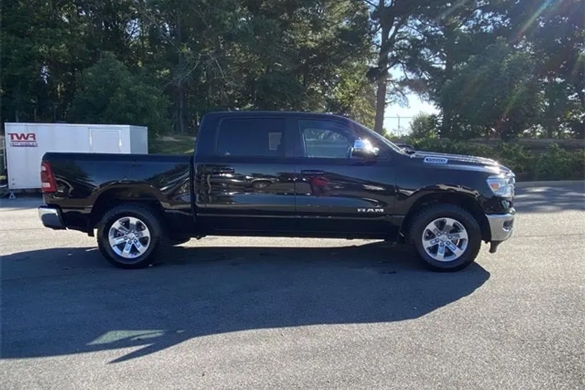 2024 Ram 1500 Laramie photo 1