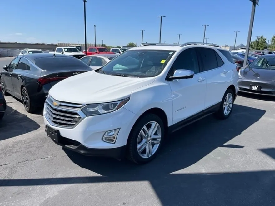 2020 Chevrolet Equinox Premier photo 1
