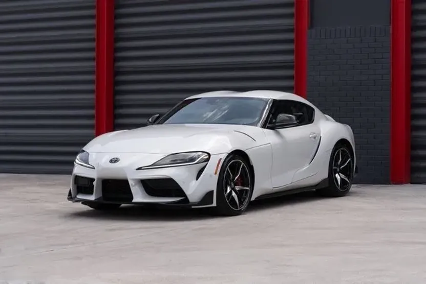 2021 Toyota Supra 3.0 photo 1